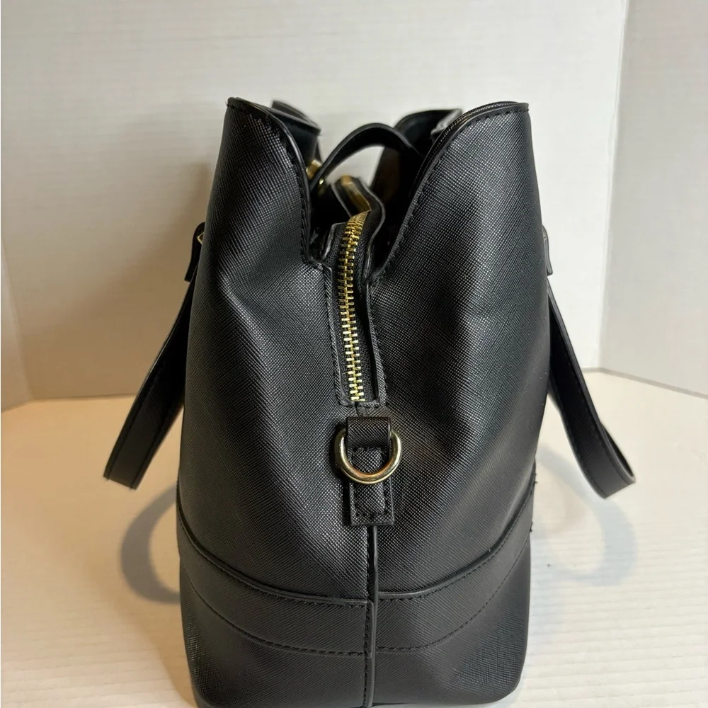 Steve Madden Black Shoulder Bag with Removable Strap - Picture 5 of 8